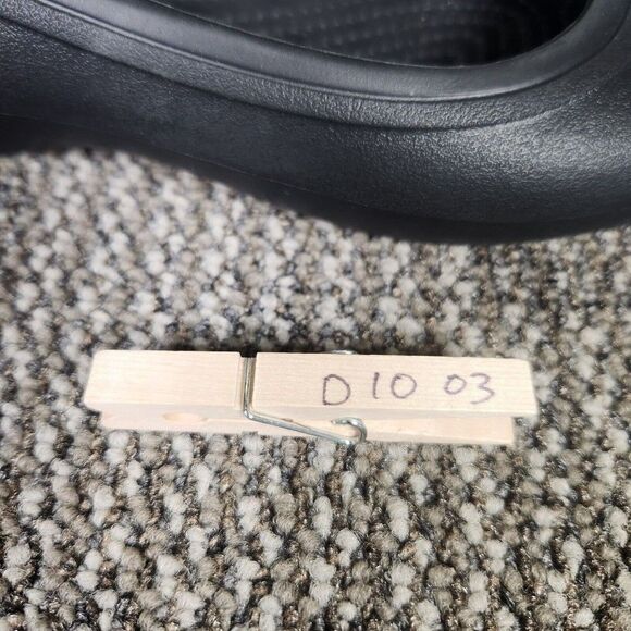 Crocs Ballet Flats Womens Size 9 Black Slip Resistant Comfort Slip On Shoes - Picture 10 of 10